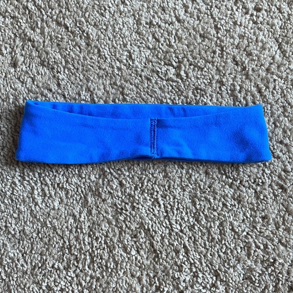 Lululemon headband - Picture 2 of 2